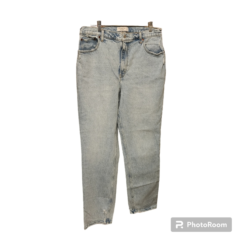 Abercrombie & Fitch The 90's Straight Ultra High Rise Jeans 33/16 Curve Love